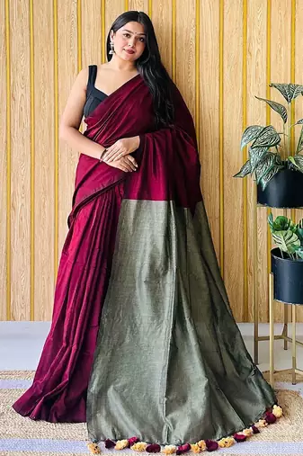 burgundy cotton blend saree with blouse piece
