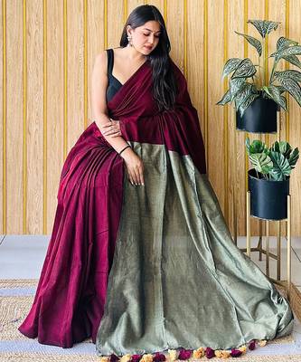 burgundy cotton blend saree with blouse piece 3