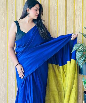 blue solid cotton blend saree with blouse 4