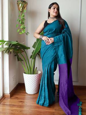 teal cotton blend saree with blouse piece 2