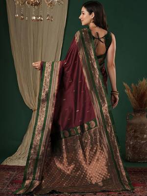 Maroon maroon ethnic motifs zari silk blend banarasi saree unstiched blouse 3