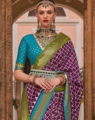 Purple woven design zari silk blend banarasi saree 3