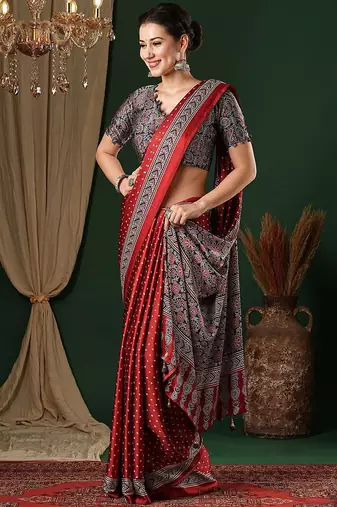 red bandhani ethnic printed crepe saree