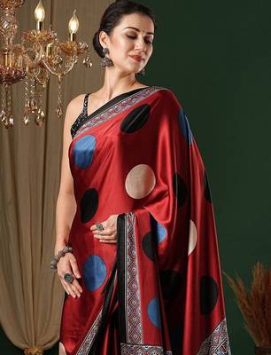 red crepe saree with blouse 4