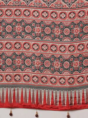 red ethnic motifs ajrak crepe saree 5