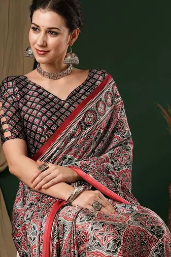grey ethnic motifs ajrak crepe saree