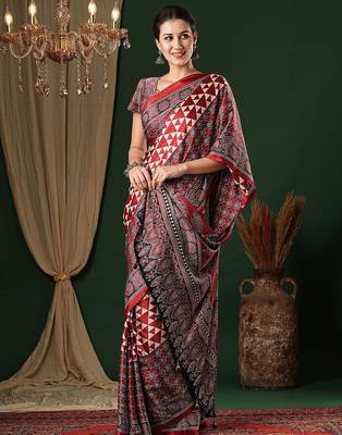 red ethnic printed crepe designer saree 2