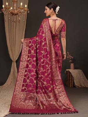 Magenta woven design zari silk blend banarasi saree 2