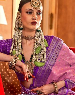 Pink ethnic motifs zari patola saree 3