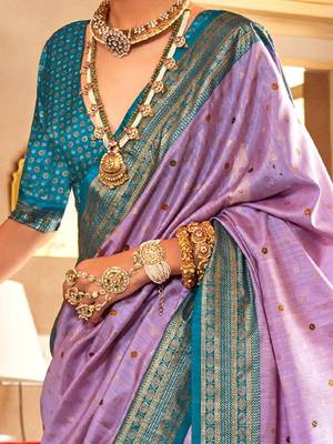 Lavender ethnic motifs zari patola saree 4
