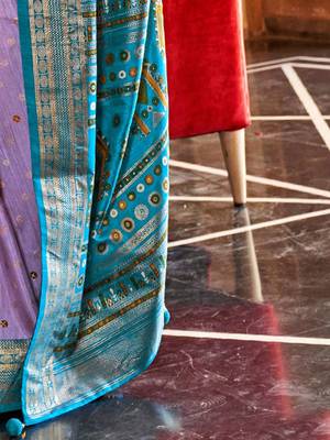 Lavender ethnic motifs zari patola saree 5