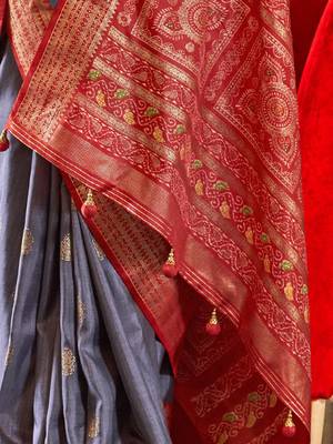 Grey ethnic motifs zari patola saree 5