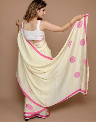 yellow floral printed saree with blouse piece 3