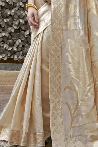 cream-coloured & gold-toned floral woven design zari banarasi silk blend saree