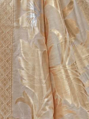 cream-coloured & gold-toned floral woven design zari banarasi silk blend saree 4