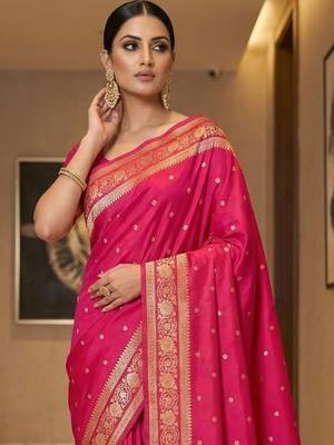 Pink woven design zari silk blend designer banarasi saree 2
