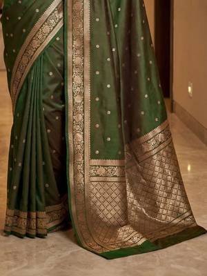 Green woven design zari silk blend designer banarasi saree 3