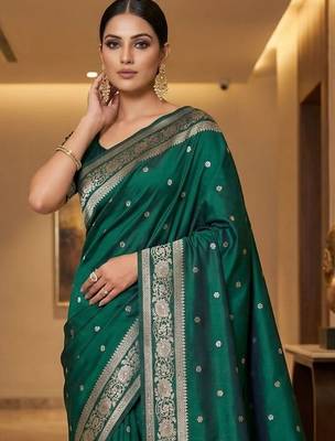 Green woven design zari silk blend designer banarasi saree 2