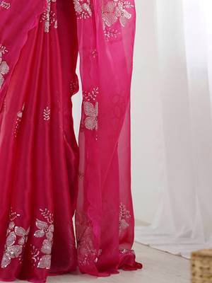 pink ethnic motifs sequinned organza saree 5