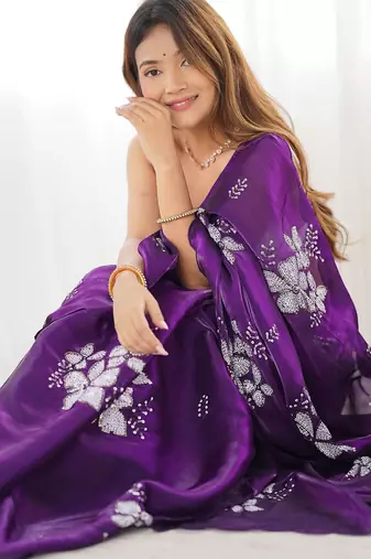 purple ethnic motifs sequinned organza saree