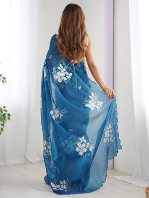 blue floral sequinned organza saree with blouse blouse piece 3