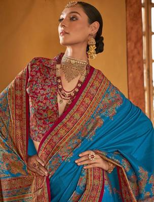 blue women ethnic motifs banarasi silk blend saree 2