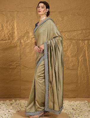 Olive ethnic motifs embroidered silk blend saree with matching blouse 2