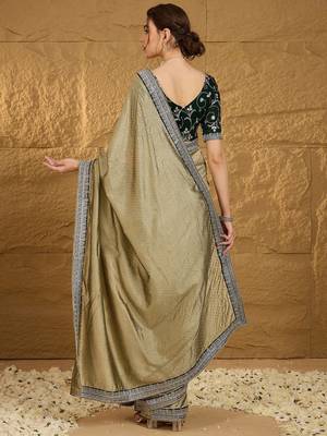 Olive ethnic motifs embroidered silk blend saree with matching blouse 3