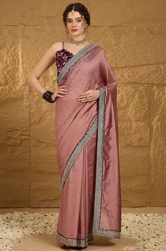 Peach ethnic motifs embroidered saree with blouse piece