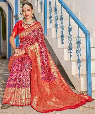 pink & red ethnic motifs woven design zari kanjeevaram saree 3