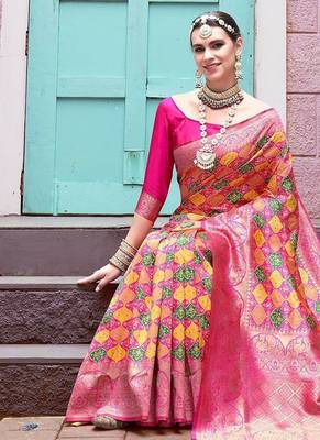 pink ethnic motifs woven design zari detailed kanjeevaram saree 3