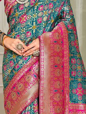 pink & green ethnic motifs woven design zari art silk blend kanjeevaram saree 5