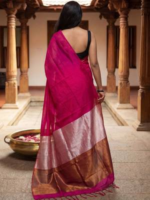 magenta zari cotton blend handloom khadi saree 2