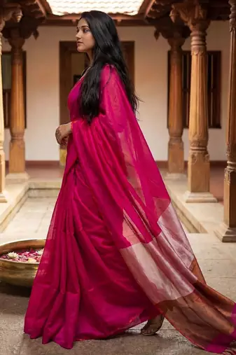 magenta zari cotton blend handloom khadi saree