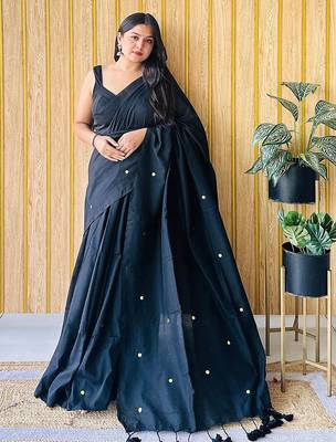 Black embellished saree with blouse 2