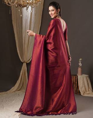 Purple woven design zari kanjeevaram saree 2