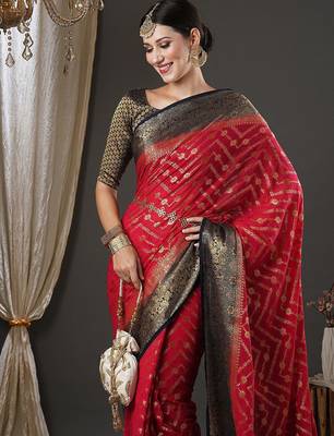 Pink pink & black ethnic motifs woven design zari  georgette kanjeevaram saree 4