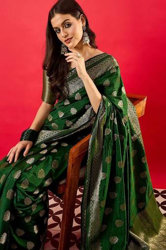 Green floral woven design zari banarasi saree
