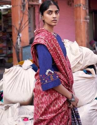 Pink ethnic motifs printed saree 3