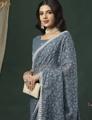 Grey embellished sequinned saree 4