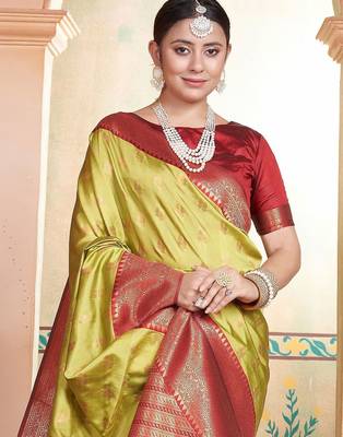Lime ethnic motif zari woven kanjeevaram saree 4