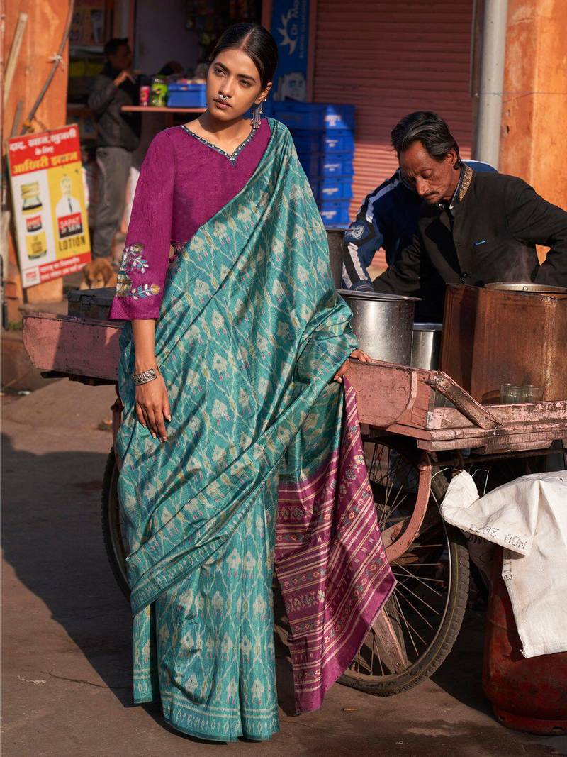 Blue blue abstract printed saree with blouse
