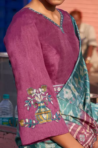Blue blue abstract printed saree with blouse