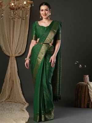 Green woven design zari banarasi saree 2