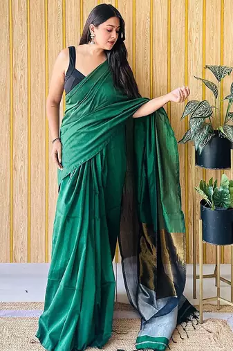 Green women colourblocked  cotton saree