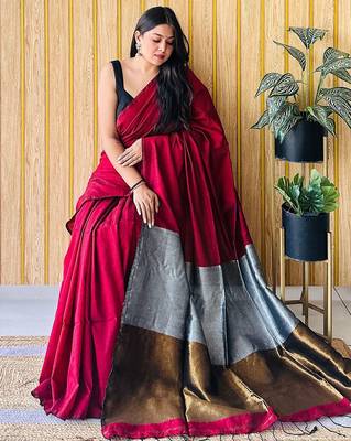 Maroon colourblocked  cotton saree 3