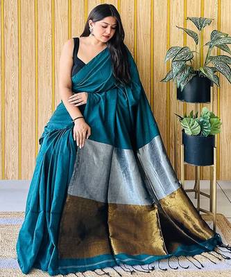 Teal colourblocked  cotton saree 3