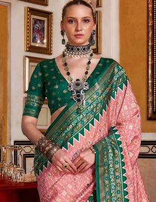 Pink ethnic motifs zari patola saree 3