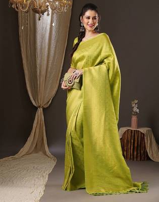 Green ethnic motifs zari  georgette kanjeevaram saree 3