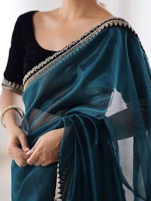 Teal embroidered embellished saree 4